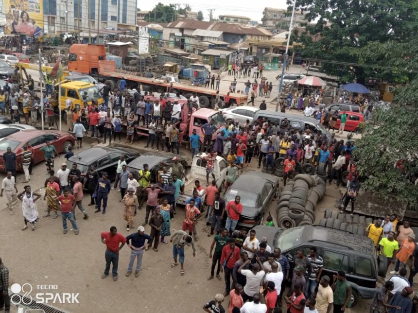 Suame interchange project begins September – Kyei-Mensah-Bonsu assures after crowd booed and pelted him with water sachet