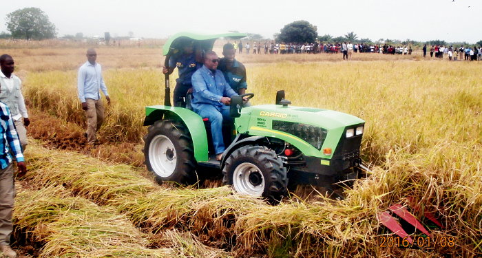 I erred in buying tractors for farmers – Mahama admits I erred in buying tractors for farmers – Mahama admits