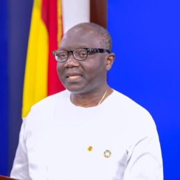 Interest rates on falling spree; government T-bills oversubscribed by 40%