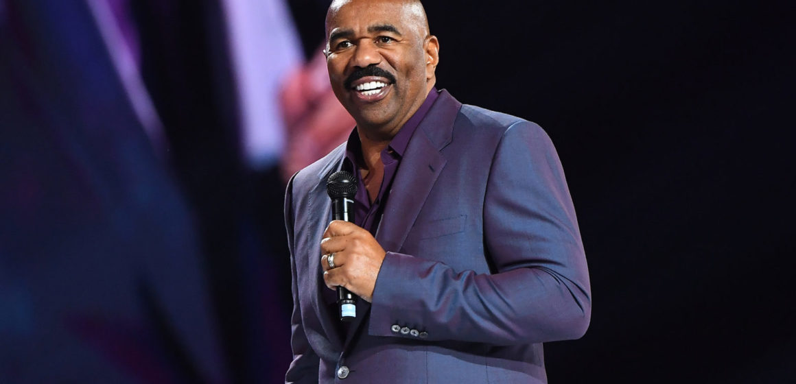 Steve Harvey endorses Ghana in viral video, encourages audience to visit along with other African countries