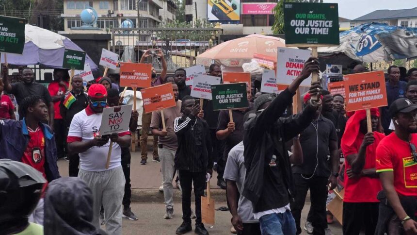 Demonstration against Chief Justice over delayed hearing of cases on anti-gay bill underway