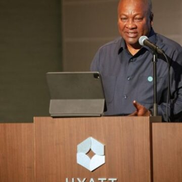 Mahama Urges African Leaders to Champion Peace, Reforms, and Stability for Investment Growth