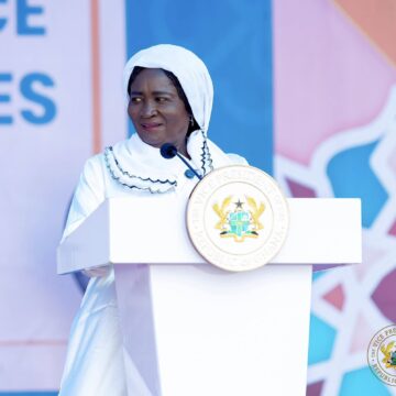 Vice President Calls for Moral Responsibility at Ahmadiyya Summit