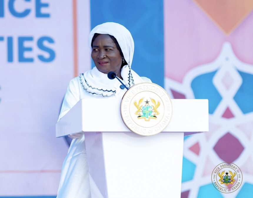Vice President Calls for Moral Responsibility at Ahmadiyya Summit