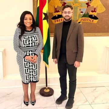 High Commission Hosts East Hampshire Councillor