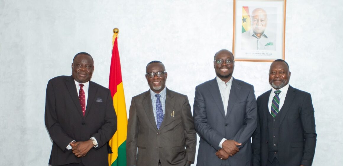 Finance Minister, Chief Justice Discuss Measures to Ease Court Congestion