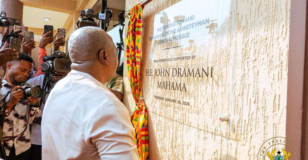 President Mahama Commissions New Mosque for Akweteman Community