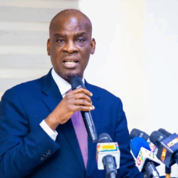 Education Minister Proposes Petroleum Royalties to Fund Scholarship Authority