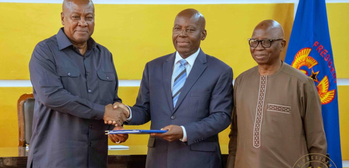 Mahama Receives Transition Report on UGMC Transfer