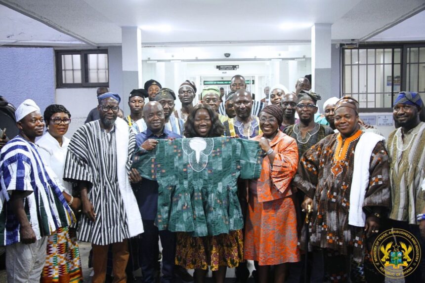 Government Engages Fugu Producers to Strengthen Smock Industry Government Engages Fugu Producers to Strengthen Smock Industry