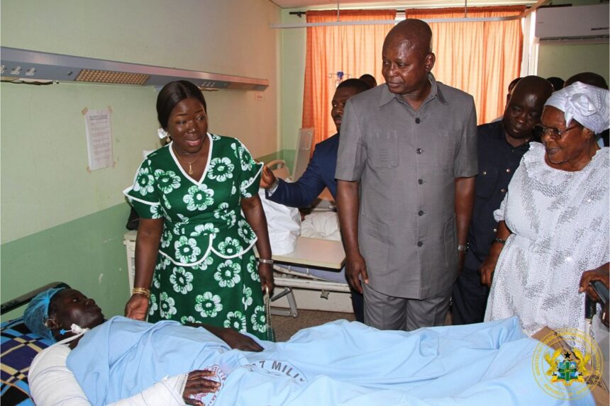 Trade & Transport Ministers Visit Injured Tomato Traders, Pledge Boost in Local Production