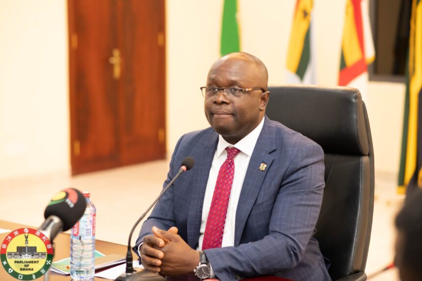 Deputy Defence Minister Clarifies Microlight Crash in Tema Deputy Defence Minister Clarifies Microlight Crash in Tema