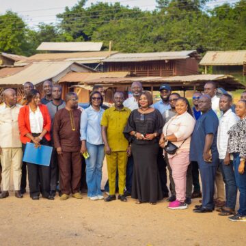 Parliamentary Committee Monitors Sites for 24-Hour Market Initiative
