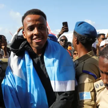 Hero’s Welcome For Somali Referee Denied Entry To US World Cup Tournament Hero’s Welcome For Somali Referee Denied Entry To US World Cup Tournament