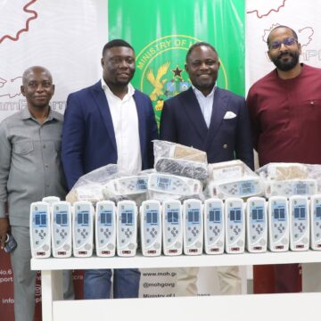 MoH Receives Pulse Oximeter Donation to Support Free Primary Healthcare