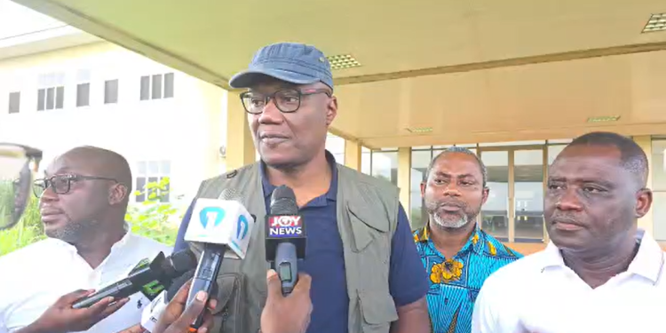 Minority slams gov’t over delay in opening Afari Military Hospital