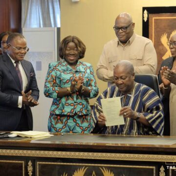 President Mahama Signs New Investment Promotion Act