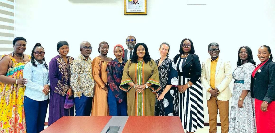Gender Minister Explores Partnership with Or Foundation to Support Kayayei Gender Minister Explores Partnership with Or Foundation to Support Kayayei