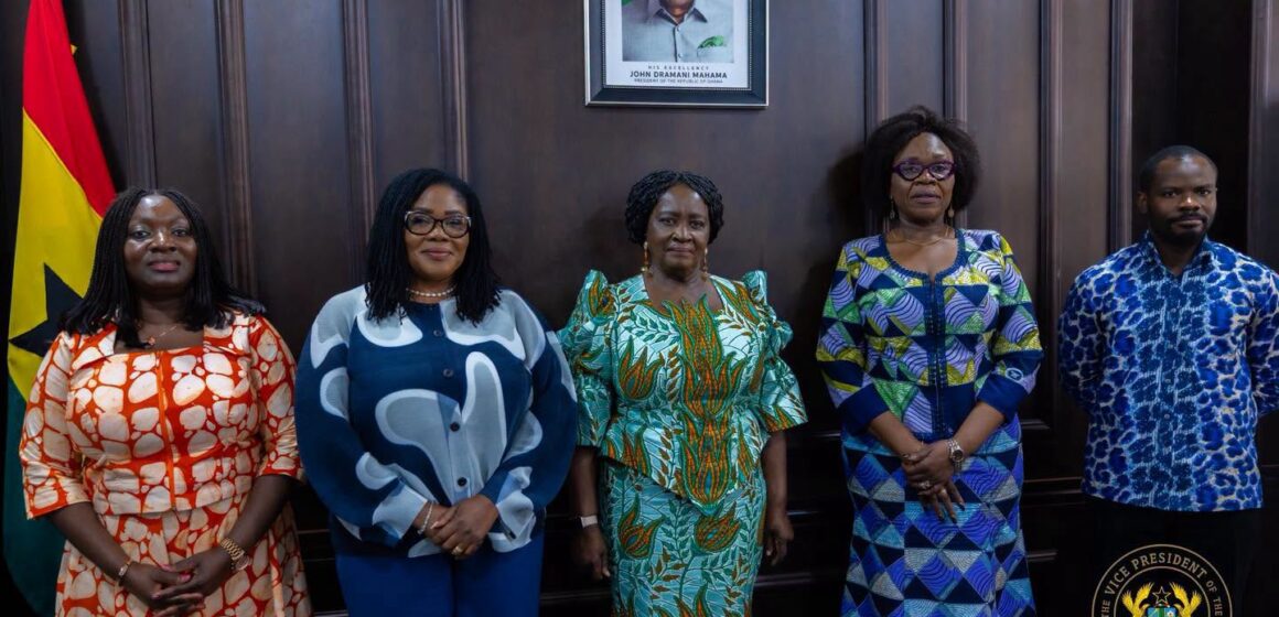 Vice President Engages Kayayei Association, Calls for Holistic Interventions