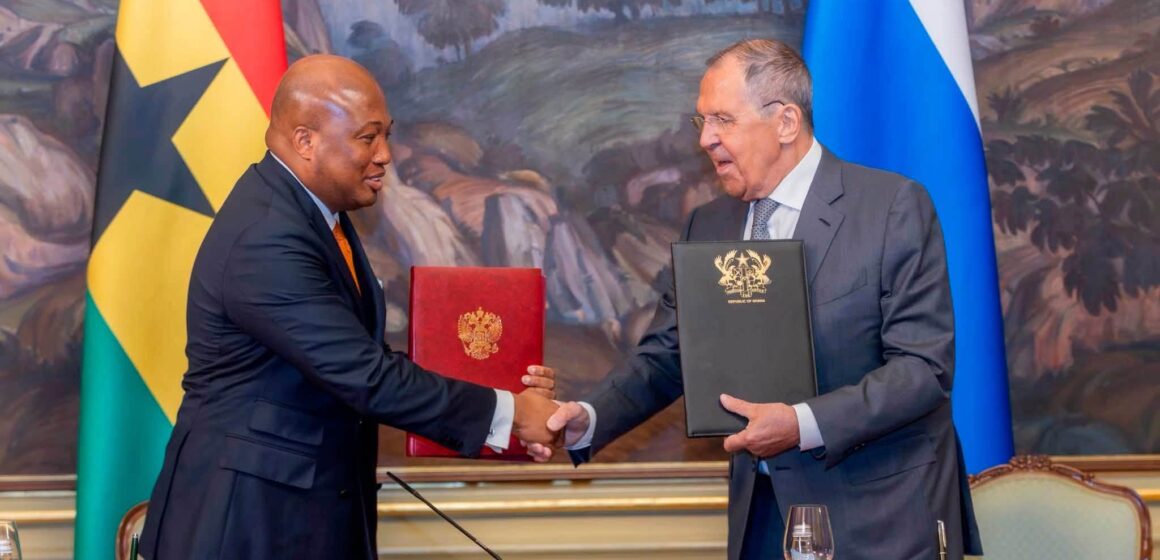Ghana, Russia Sign Visa Waiver Agreement for Diplomatic, Service Passport Holders