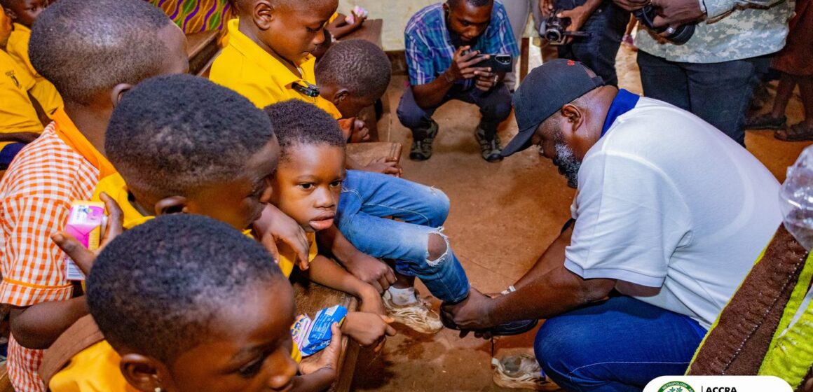 Mayor of Accra Welcomes Children Back To School, Funds Books For 10 Children