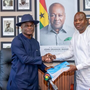 Mahama Ayariga Assumes Office as Local Government Minister