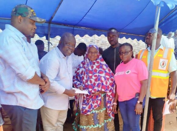 MoGCSP Provides Emergency Cash Support to 625 Flood-Affected Residents in Hohoe